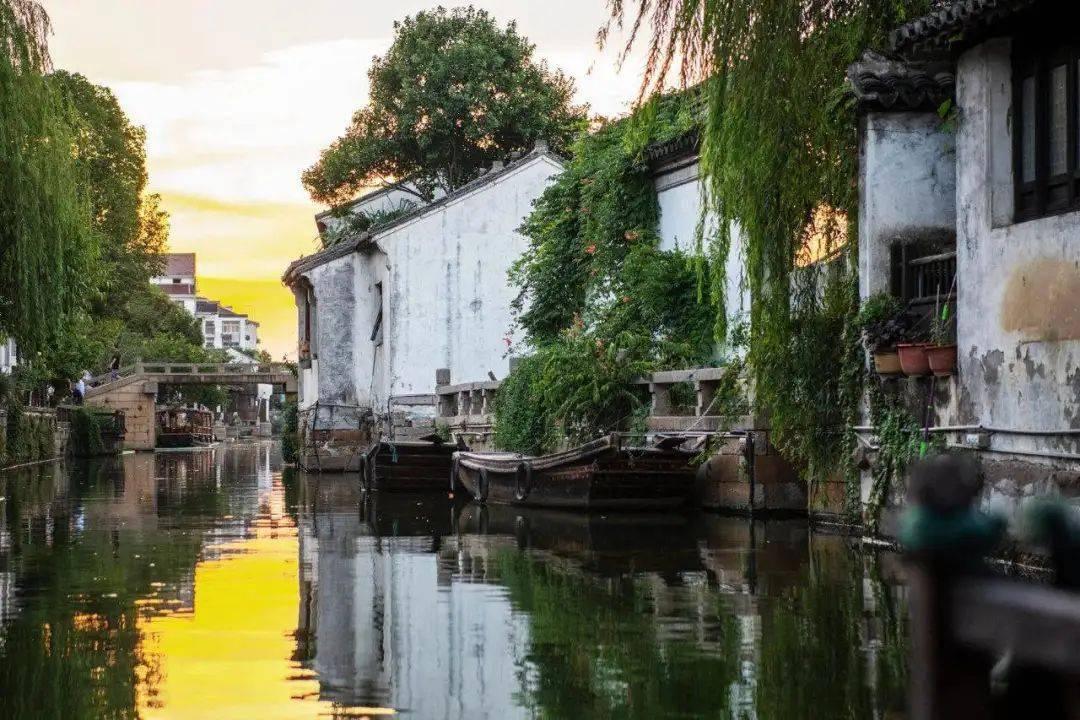 皇冠地下城